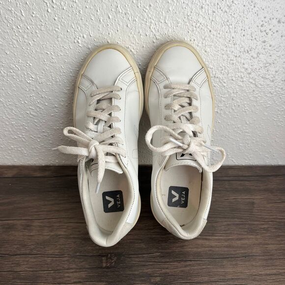 Veja White Cream Sneakers - Picture 7 of 8